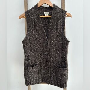 L.L. Bean Wool Blend Cable Knit V-Neck Sweater Vest
Brown Vintage Button Size S